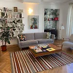 Paris West LivingTrendy area spacious apt 2BR Opéra Montmartre