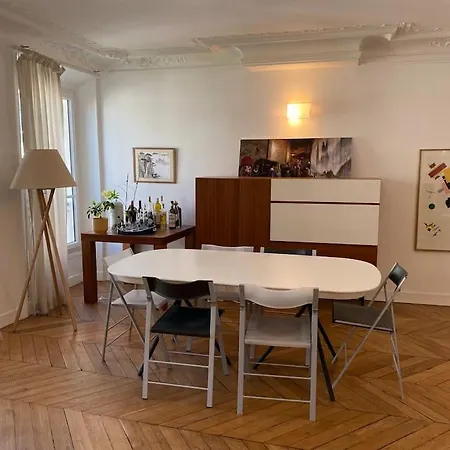 Appartamento West Livingtrendy Area Spacious 2br Opera Montmartre